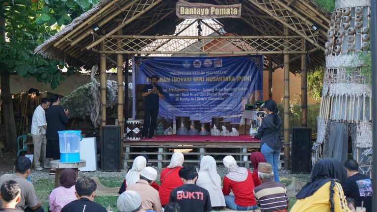 Ketika Limbah Aren Disulap Jadi Art Furniture Bermuatan Lokal